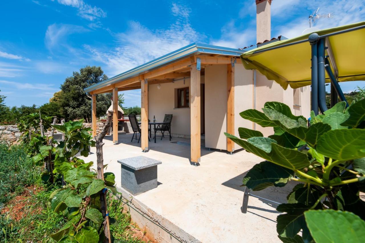 Casetta In Campagna Rovinj Buitenkant foto
